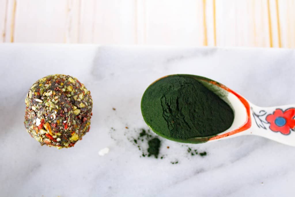 Vegan and paleo Spirulina Superfood Bites from The Grateful Grazer.