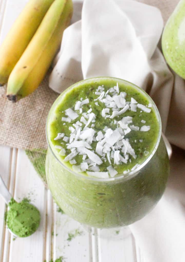Energizing Tropical Green Tea Smoothie from The Grateful Grazer. (vegan!)