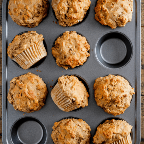 Banana Pecan Oat Muffins. This healthy breakfast recipe is perfect for meal prep. One bowl, whole grains, and dairy-free.