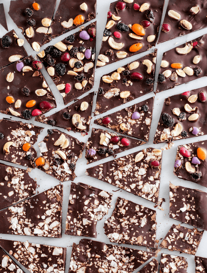Dark chocolate bark is a foolproof (and totally customizable) healthy dessert for Valentine’s Day—and beyond. Top with trail mix and coconut + sea salt.