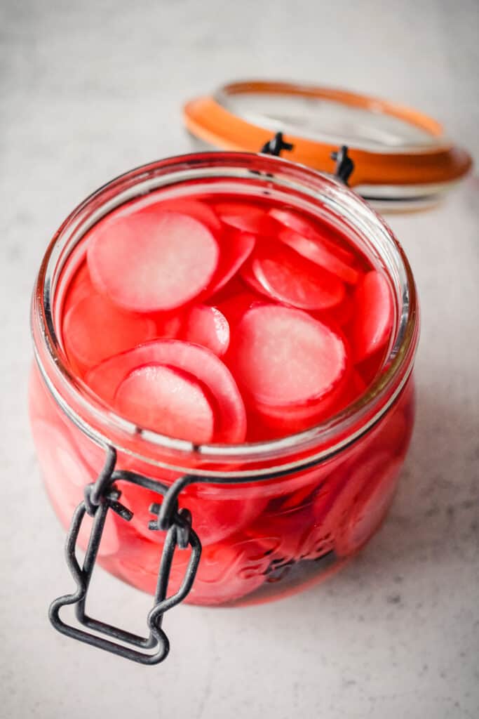 Easy Quick Pickled Radishes with Vinegar and Garlic | Grateful Grazer