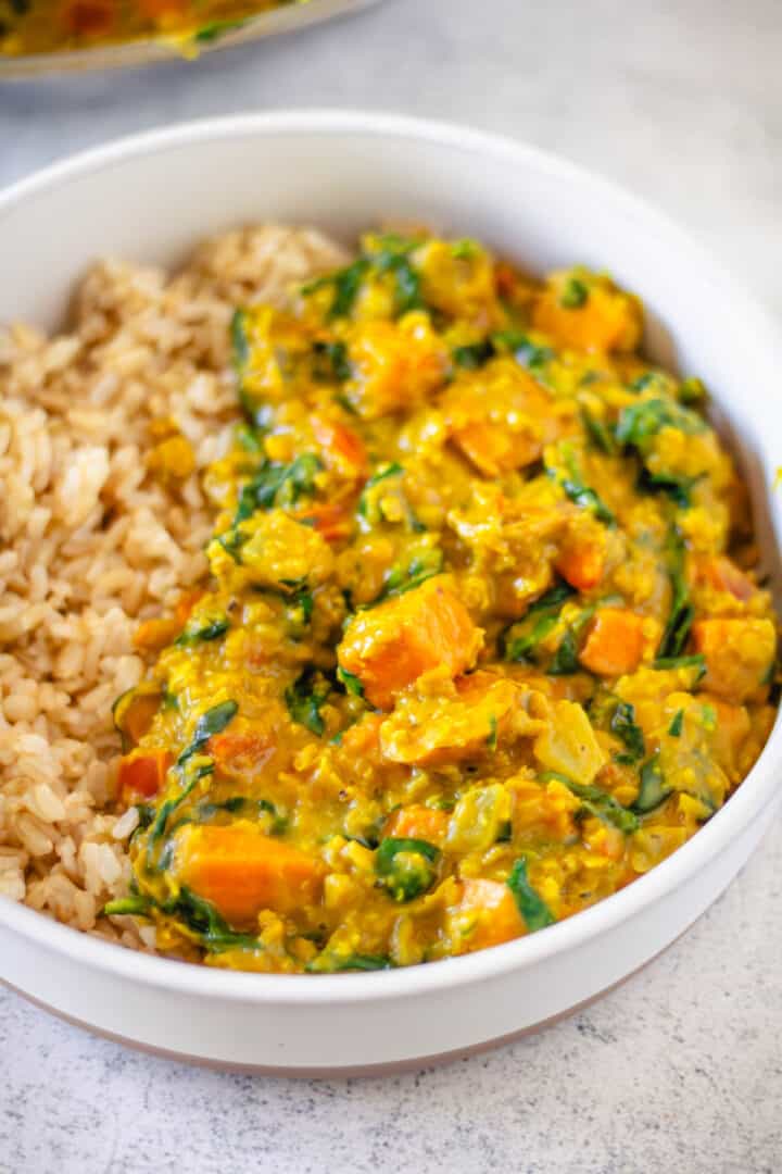 Sweet Potato Lentil Curry with Spinach (One-Pot) - Grateful Grazer