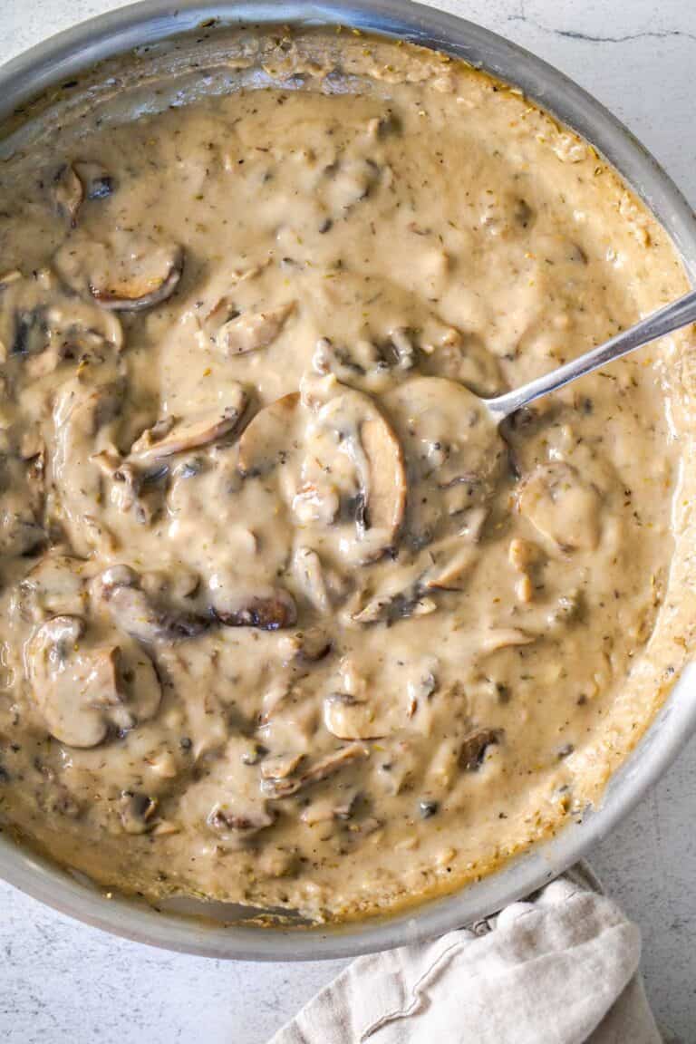 Creamy Vegan Mushroom Gravy with Rosemary and Thyme Grateful Grazer